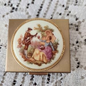 Vintage Decorative Compact with Romantic Scene